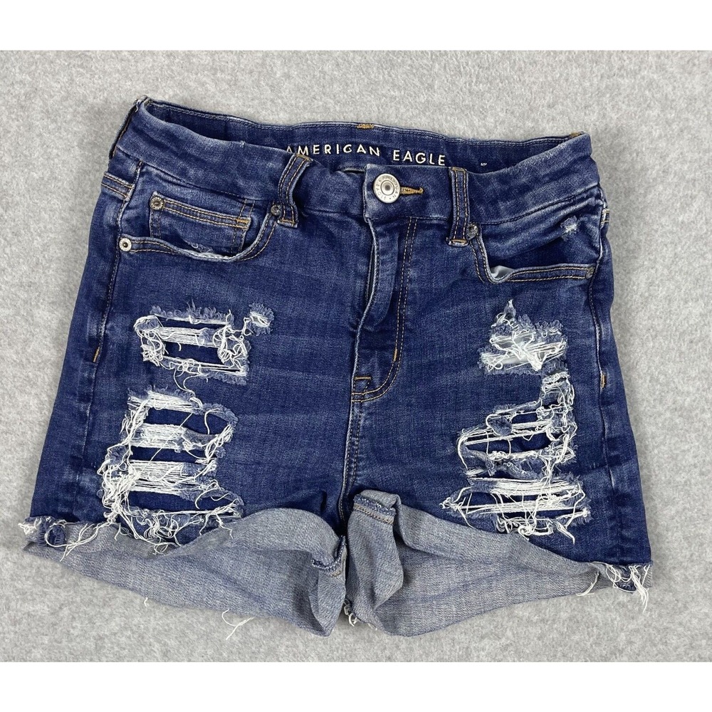 Women's American Eagle Curvy High Rise Shortie Destroyed Size 4 Cutoff‎